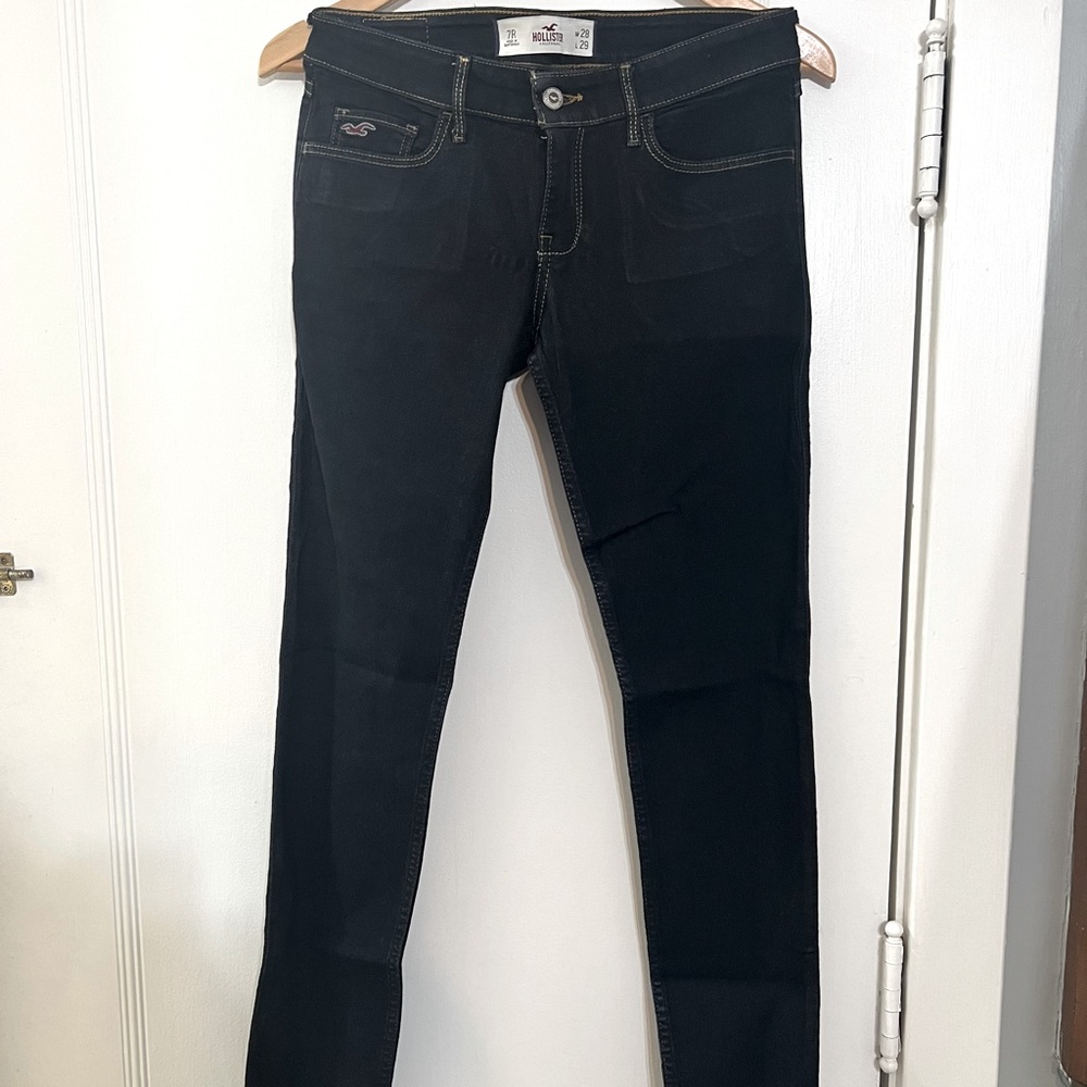 Hollister super skinny jeans , 7R, W28, dark wash, mid rise